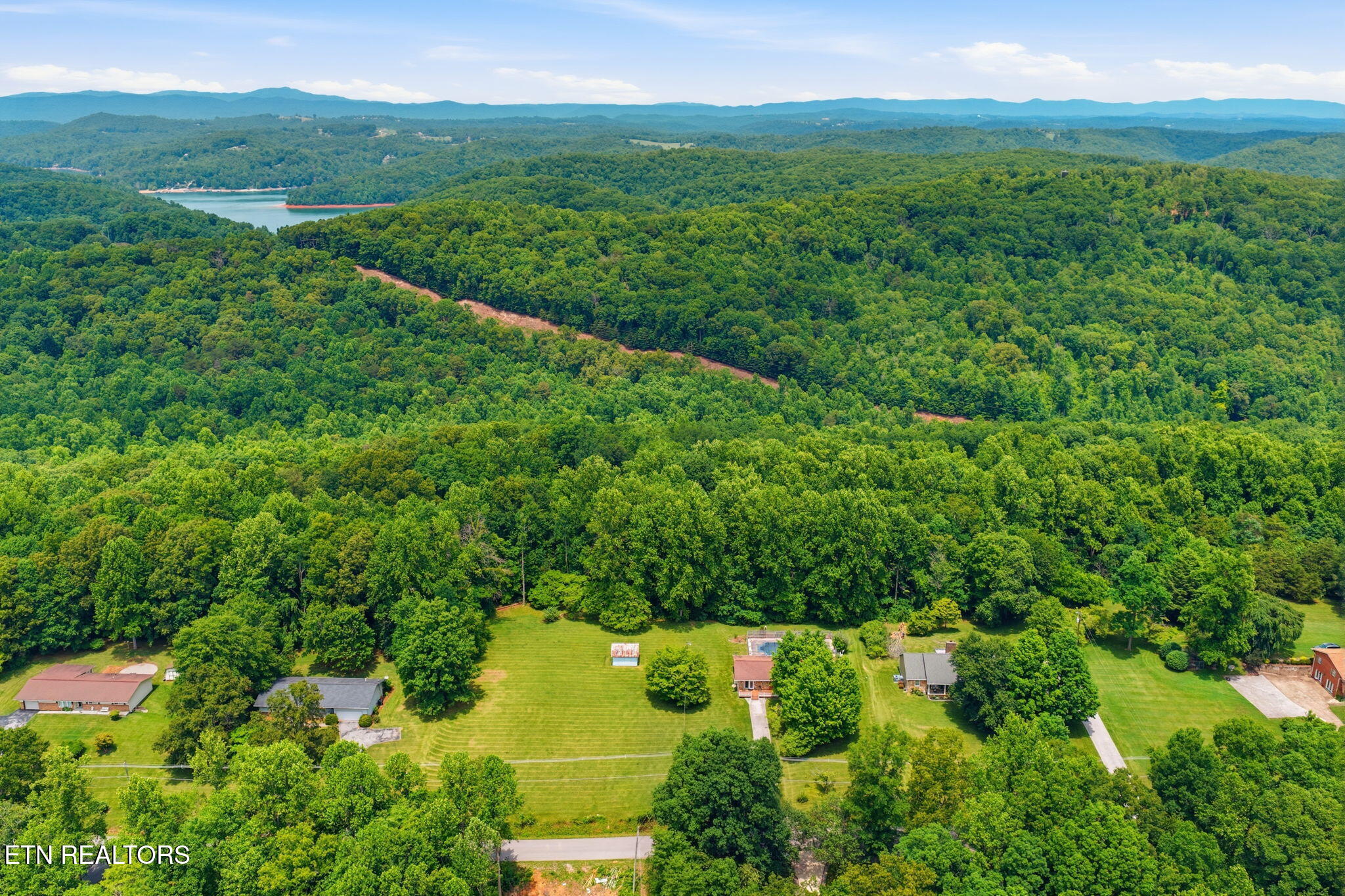 815 Stephens Rd
