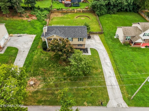 Tiny photo for 9315 Barrington Blvd, Knoxville, TN 37922 (MLS # 1349508)