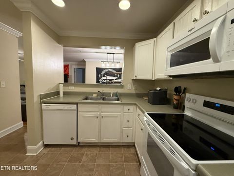 Tiny photo for 3930 Cherokee Woods Way #101 WAY, Knoxville, TN 37920 (MLS # 1342204)