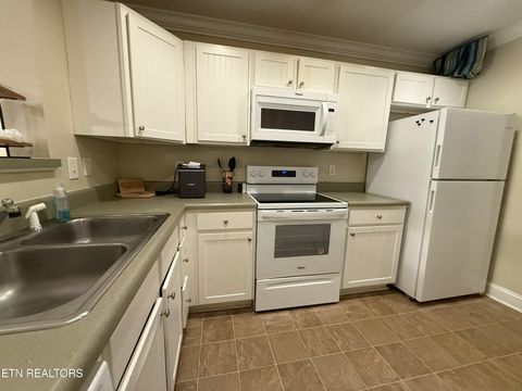 Tiny photo for 3930 Cherokee Woods Way #101 WAY, Knoxville, TN 37920 (MLS # 1342204)