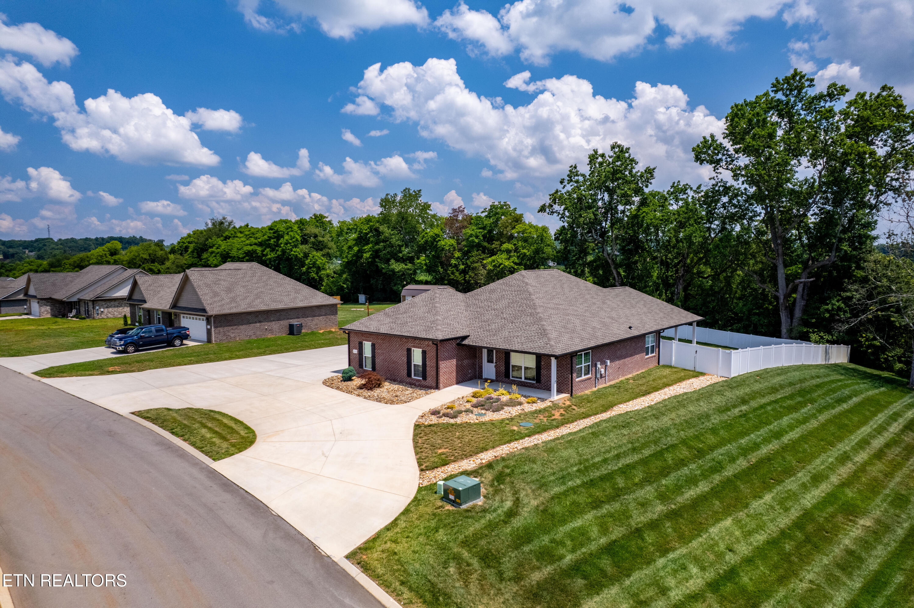1916 Griffitts Mill Circle