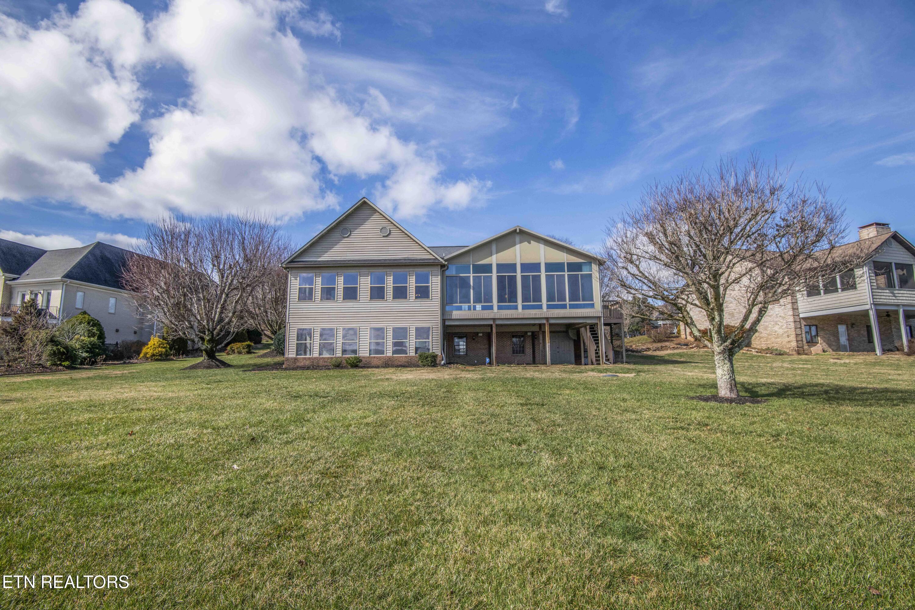 143 Saligugi Way