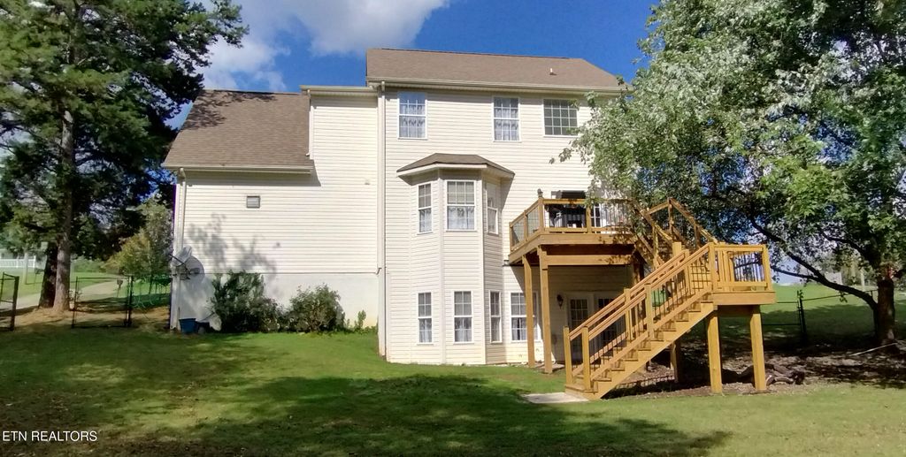 Photo of 632 Sharp Drive, Lenoir City, TN 37771 (MLS # 1329210)