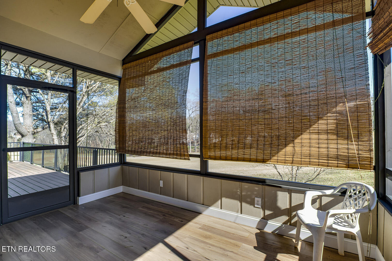 Loudon, Tennessee 37774, United States, 3 Bedrooms Bedrooms, ,2 BathroomsBathrooms,Residential,Active,96109