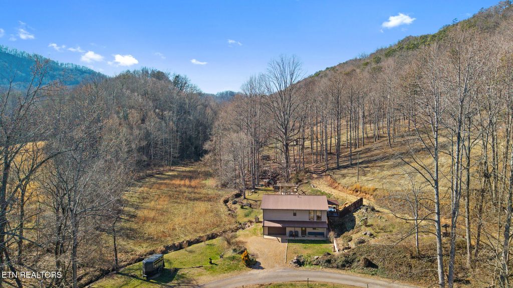 Photo of 1161013 Wright/Cloud Creek Rd, Rogersville, TN 37857 (MLS # 1332894)