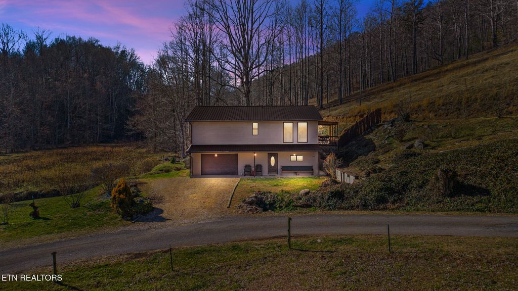 Photo of 1161013 Wright/Cloud Creek Rd, Rogersville, TN 37857 (MLS # 1332894)