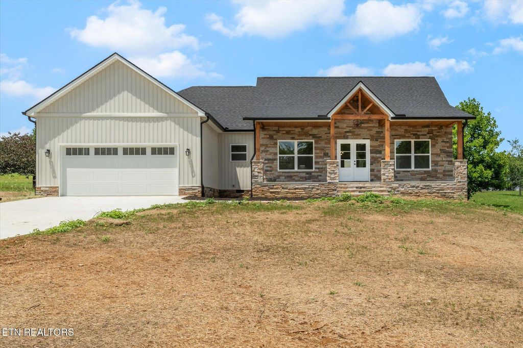 Photo of 273 Sugar Maple Court, Madisonville, TN 37354 (MLS # 1300378)