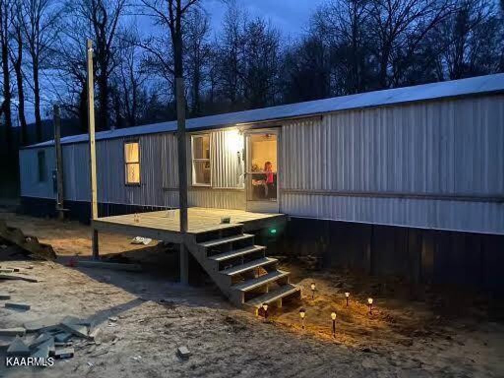 Photo of 506 Liberty Road Rd, Wartburg, TN 37887 (MLS # 1228608)