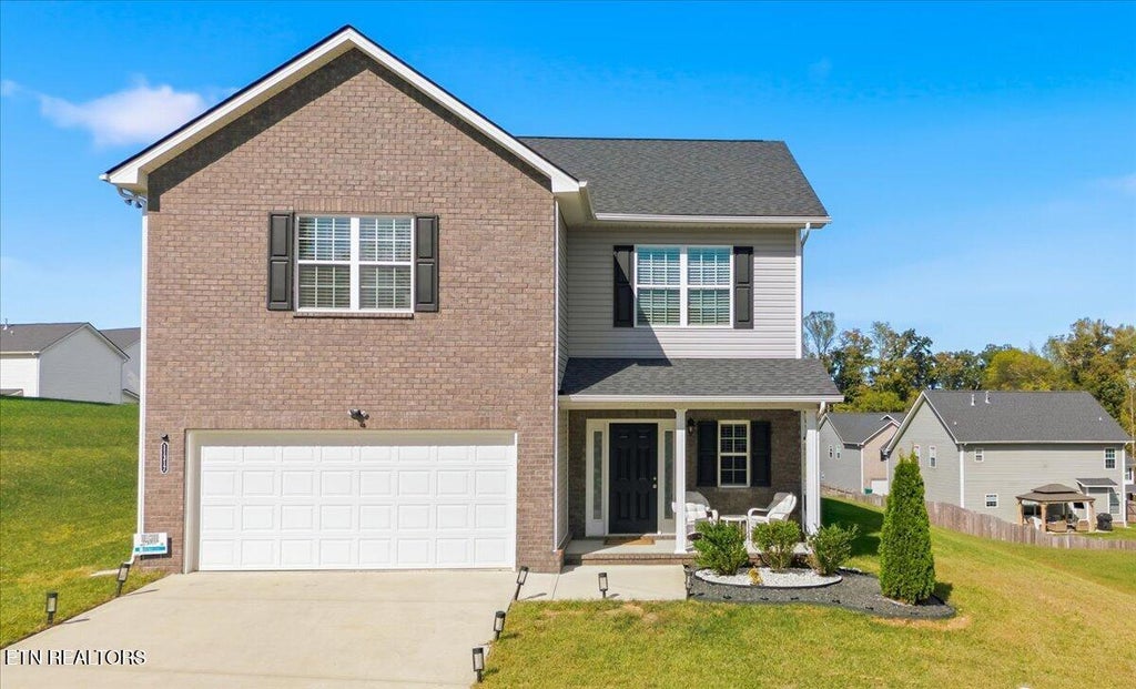 Photo of 11317 Flame Willow LN, Knoxville, TN 37932 (MLS # 1359283)