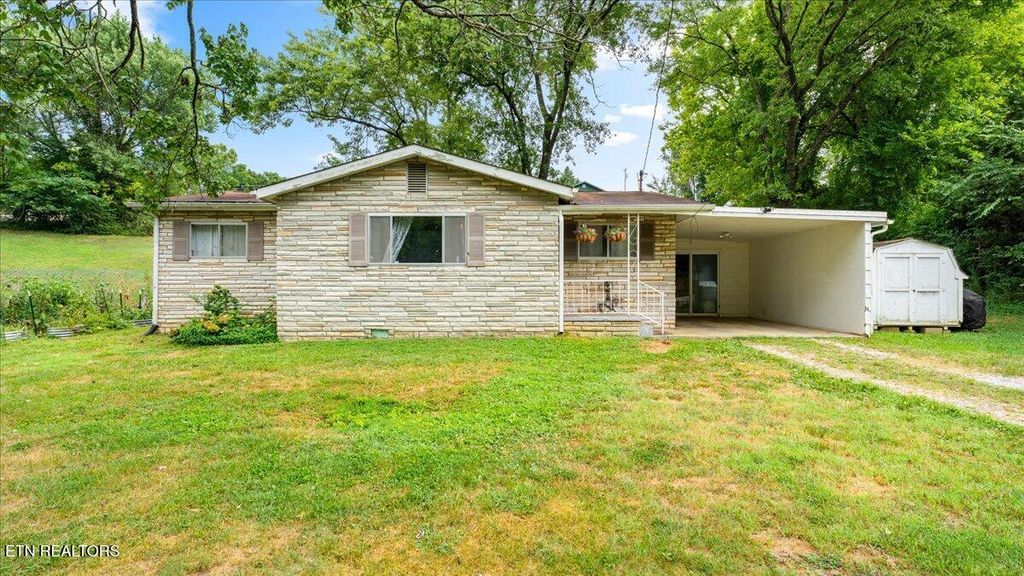 Photo of 3151 Browder School Rd, Lenoir City, TN 37771 (MLS # 1310774)