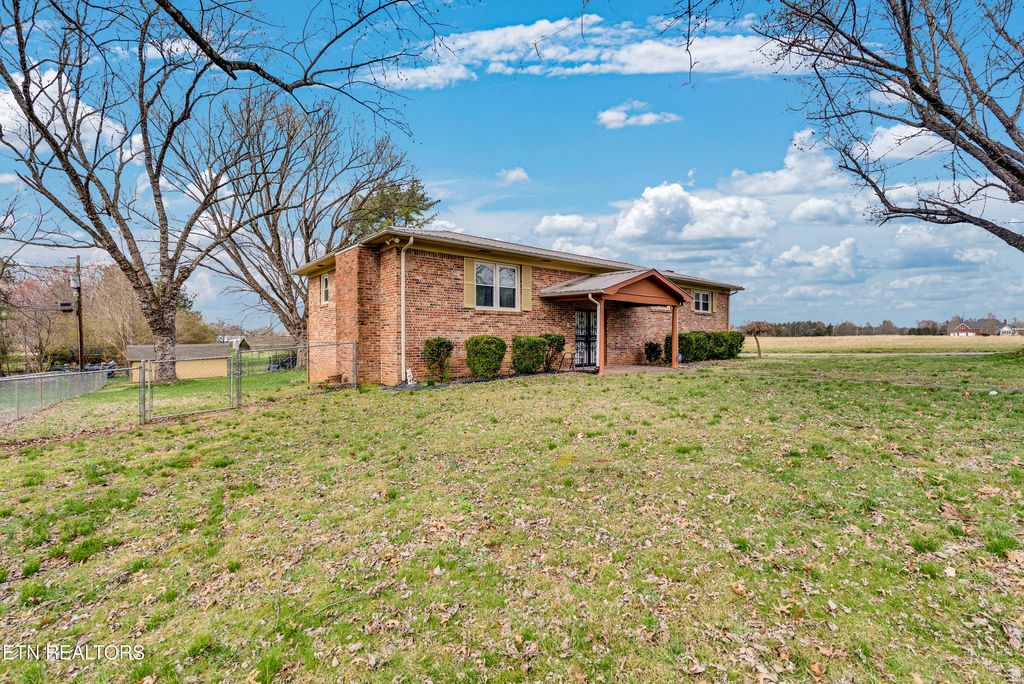 Photo of 501 Scenic Lane, Cookeville, TN 38506 (MLS # 1333310)