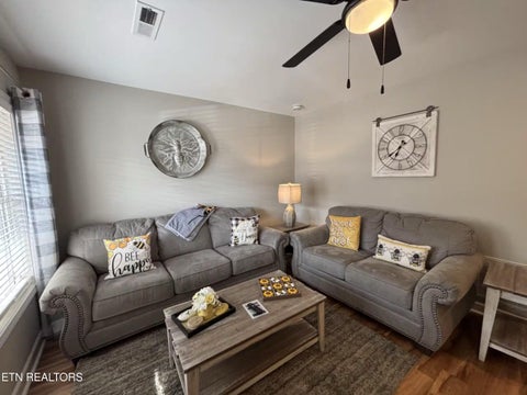 Tiny photo for 535 Orchard Valley Way #UNIT 342, Sevierville, TN 37862 (MLS # 1356121)