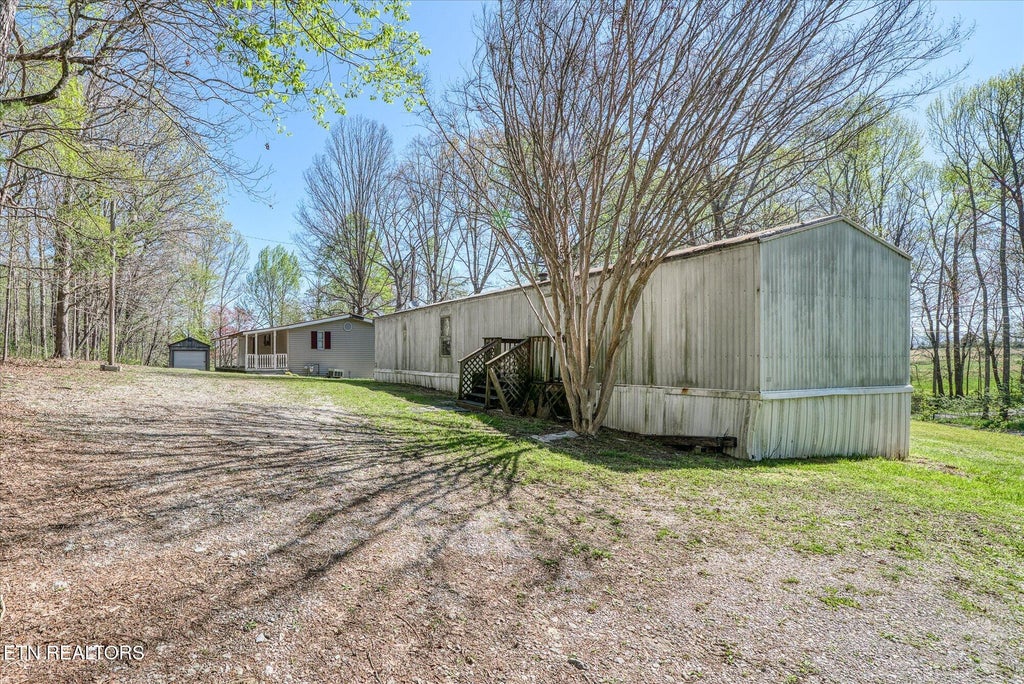 Photo of 130 Ridge Rd, Lancing, TN 37770 (MLS # 1297648)