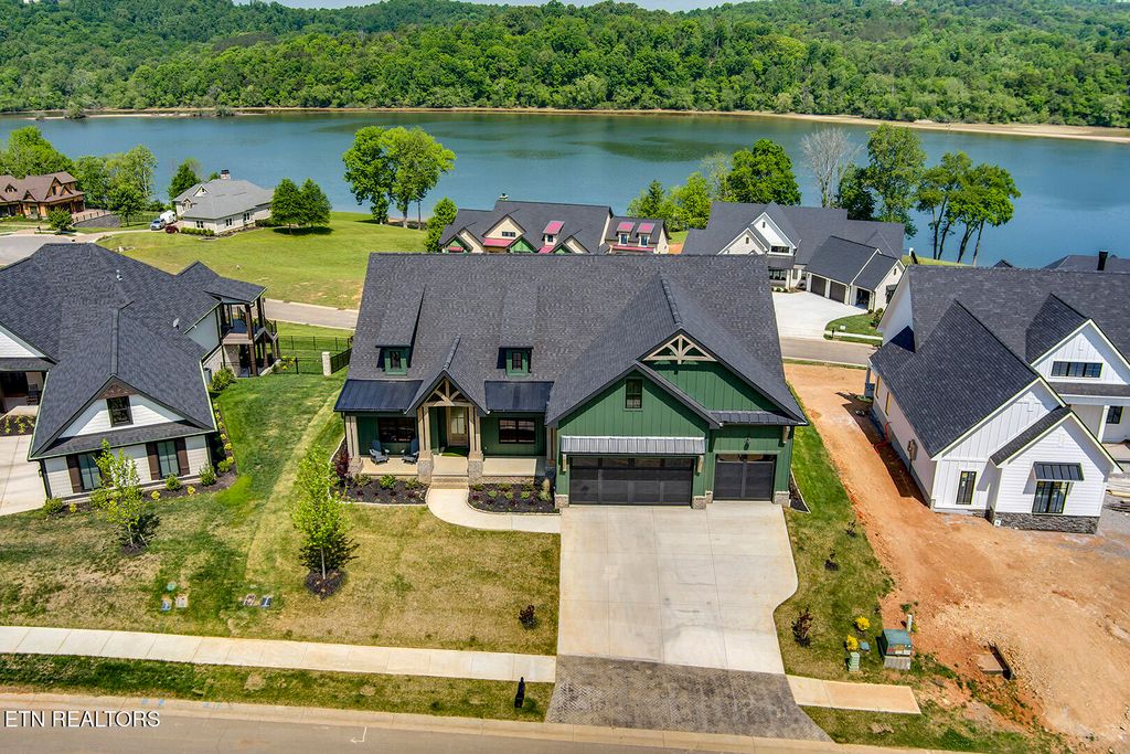 Photo of 3851 Persimmon Rdg RDG, Loudon, TN 37774 (MLS # 1340486)