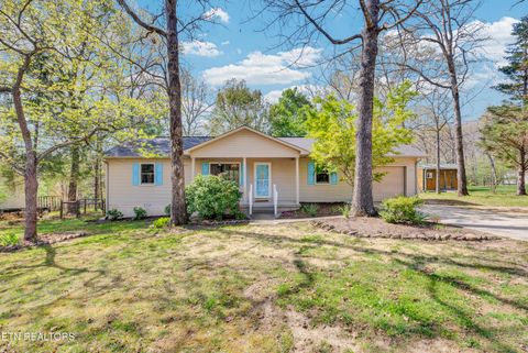 Photo of 1954 Spruce Loop, Crossville, TN 38555 (MLS # 1337435)