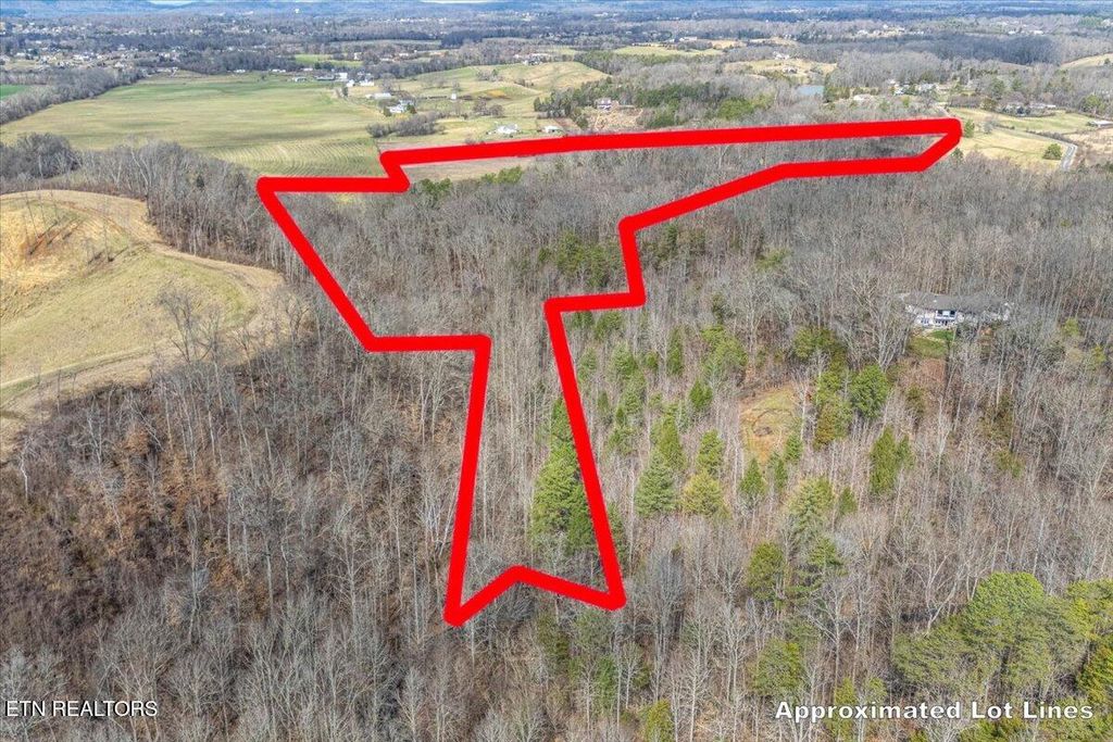 Photo of Ellejoy Crossing Way, Walland, TN 37886 (MLS # 1330652)