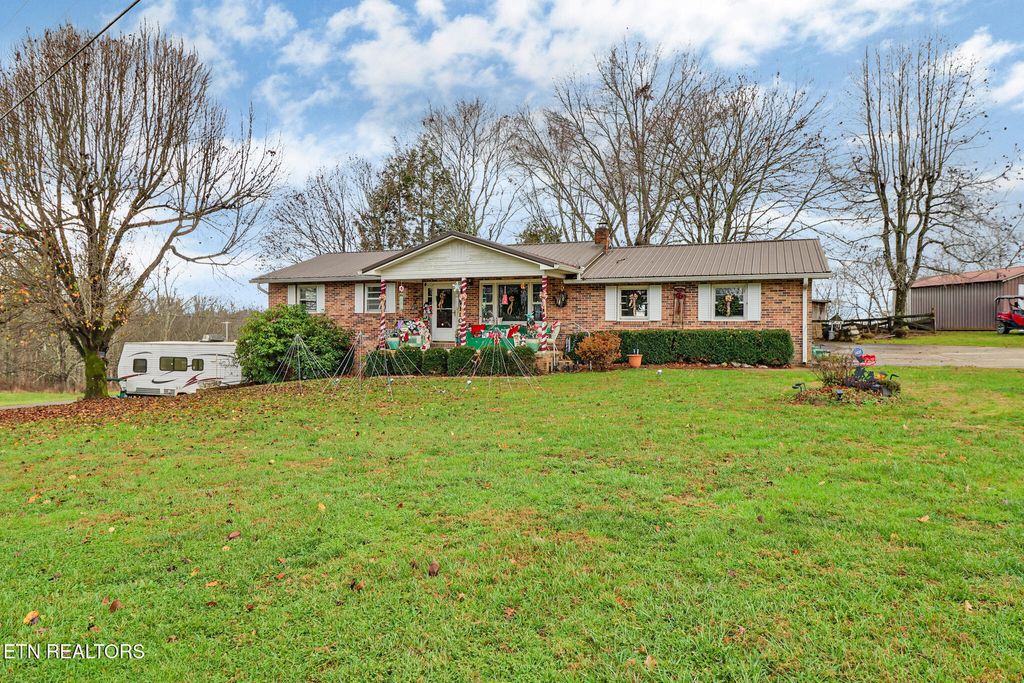 Photo of 2620 Deer Lodge Hwy, Deer Lodge, TN 37726 (MLS # 1323420)