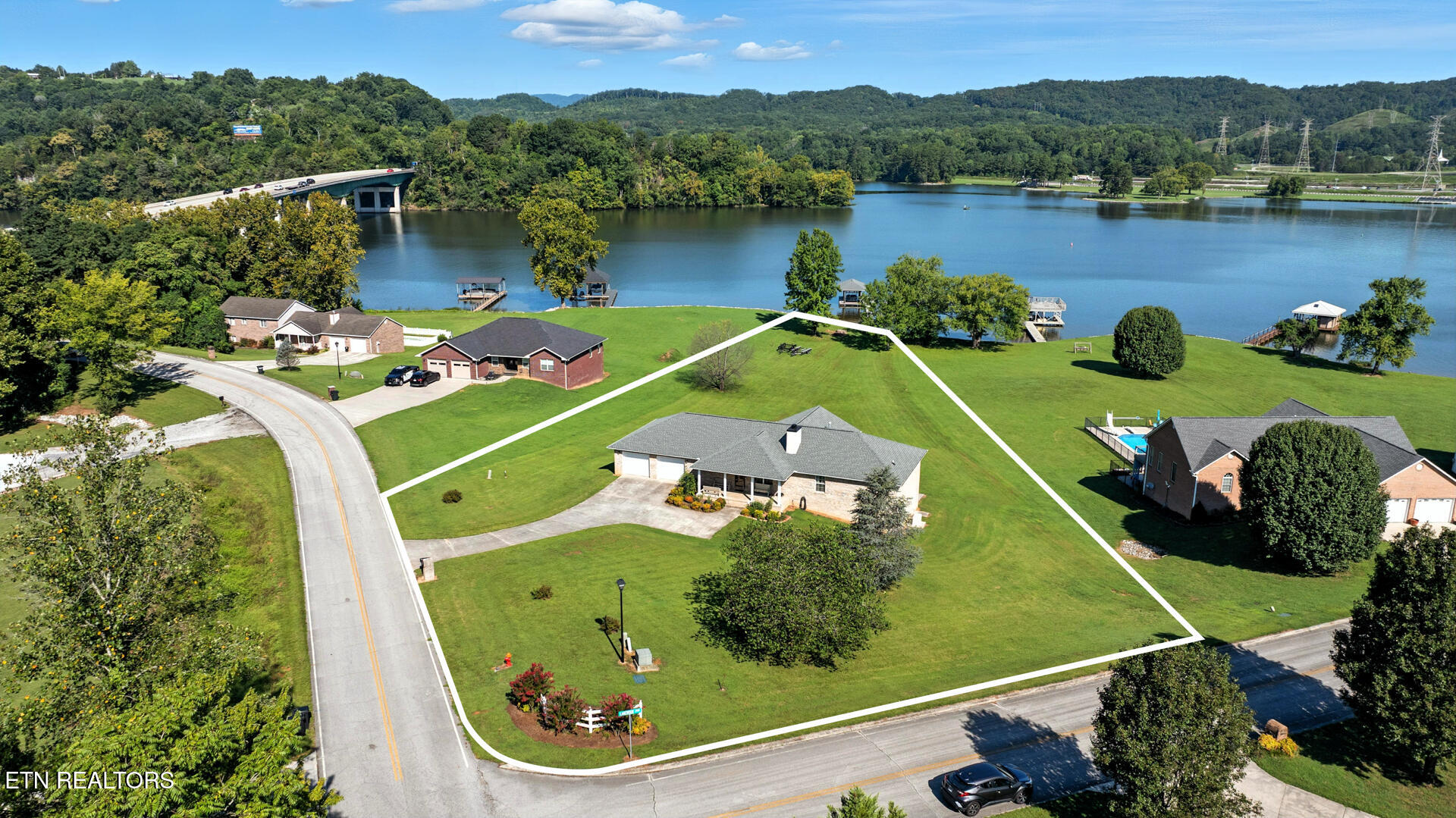 103 Lakewood Landing