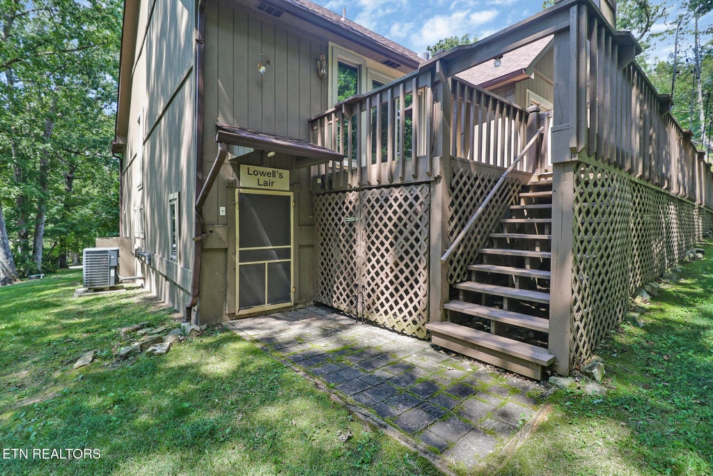 Photo of 143 Lisa Lane, Crossville, TN 38558 (MLS # 1353777)