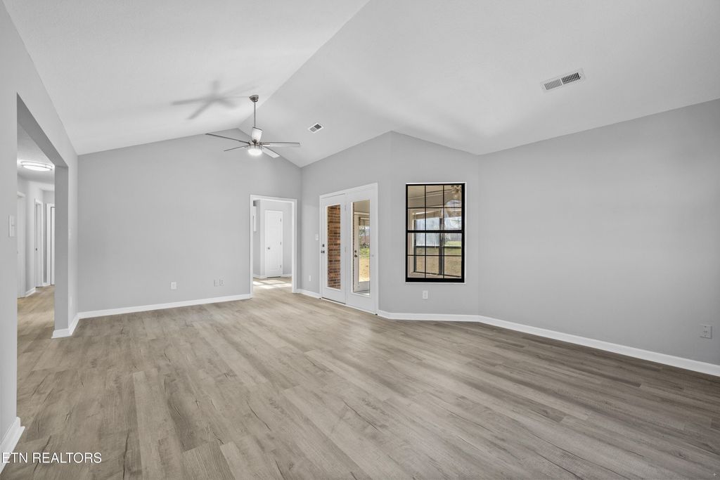 Photo of 1231 Karina Circle, Maryville, TN 37804 (MLS # 1330551)