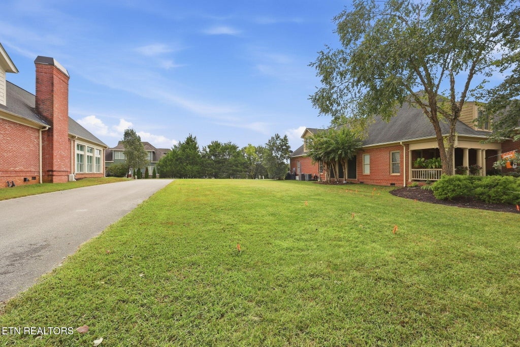 Photo of 96 Royal Troon Circle, Oak Ridge, TN 37830 (MLS # 1355460)