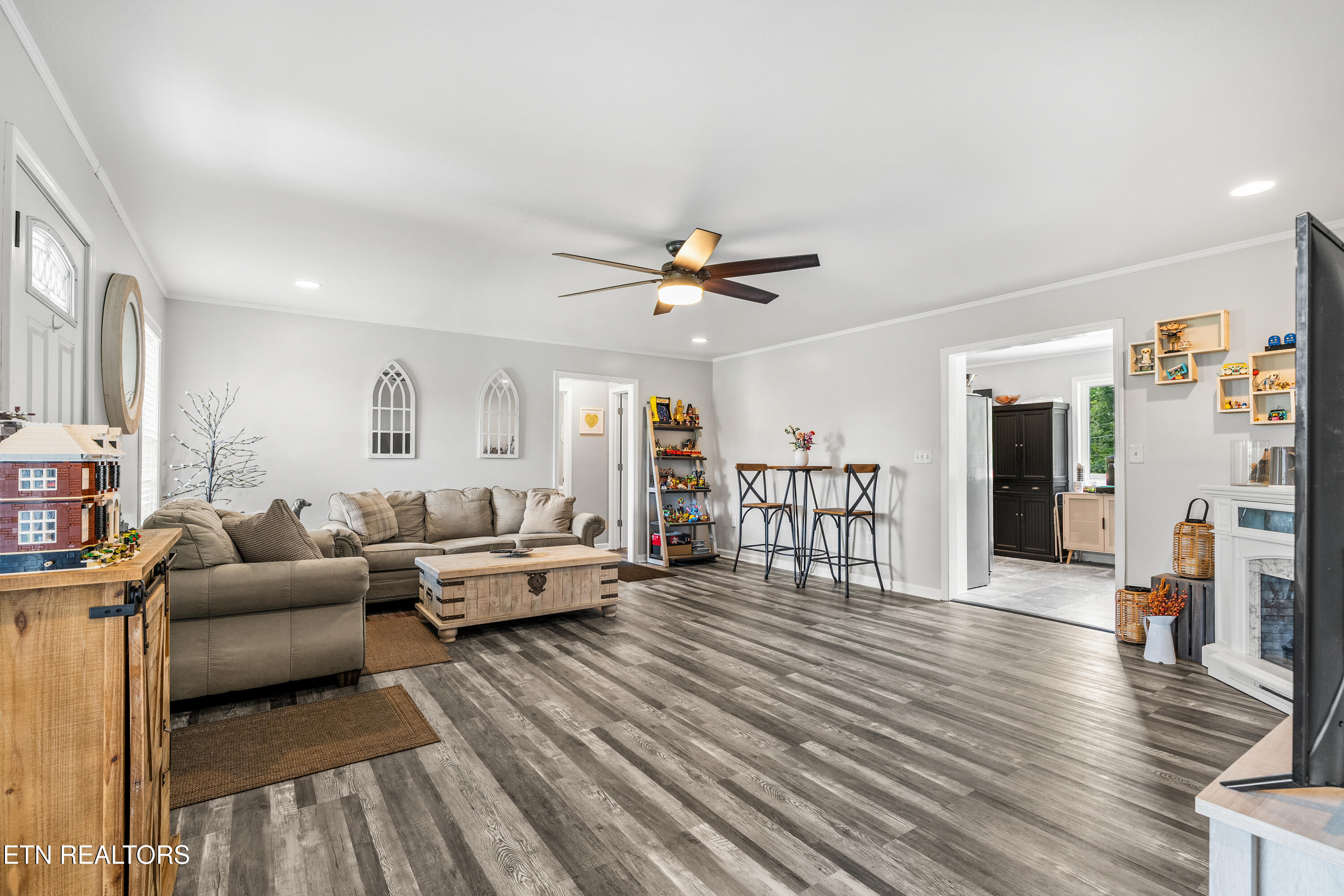 1002 Tellico Ave