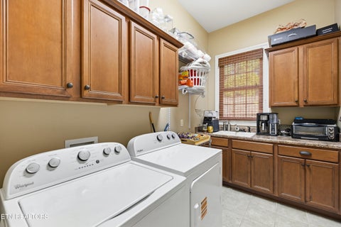Tiny photo for 5113 Gouffon Rd, Knoxville, TN 37918 (MLS # 1338111)
