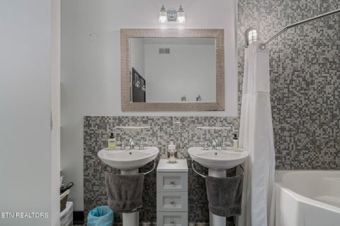 Tiny photo for 220 W Jackson Ave #505, Knoxville, TN 37902 (MLS # 1360257)