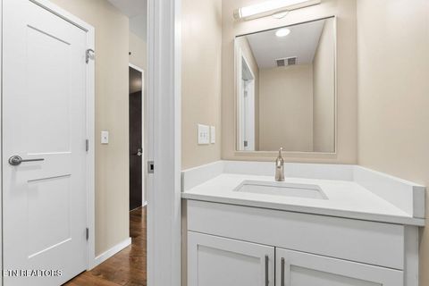 Tiny photo for 333 W Depot Ave #406, Knoxville, TN 37917 (MLS # 1339649)