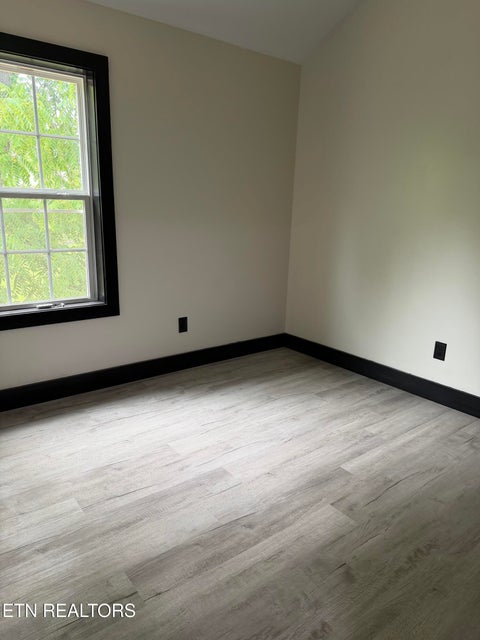 Tiny photo for 105 Pelham Rd, Knoxville, TN 37914 (MLS # 1347274)