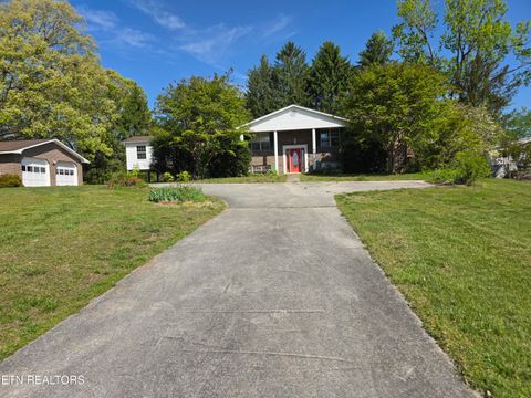 Photo of 3602 Holland Tr, Lenoir City, TN 37772 (MLS # 1336541)