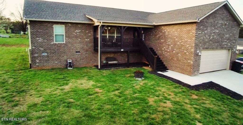 Photo of 1807 Calderwood Hwy, Maryville, TN 37801 (MLS # 1335495)