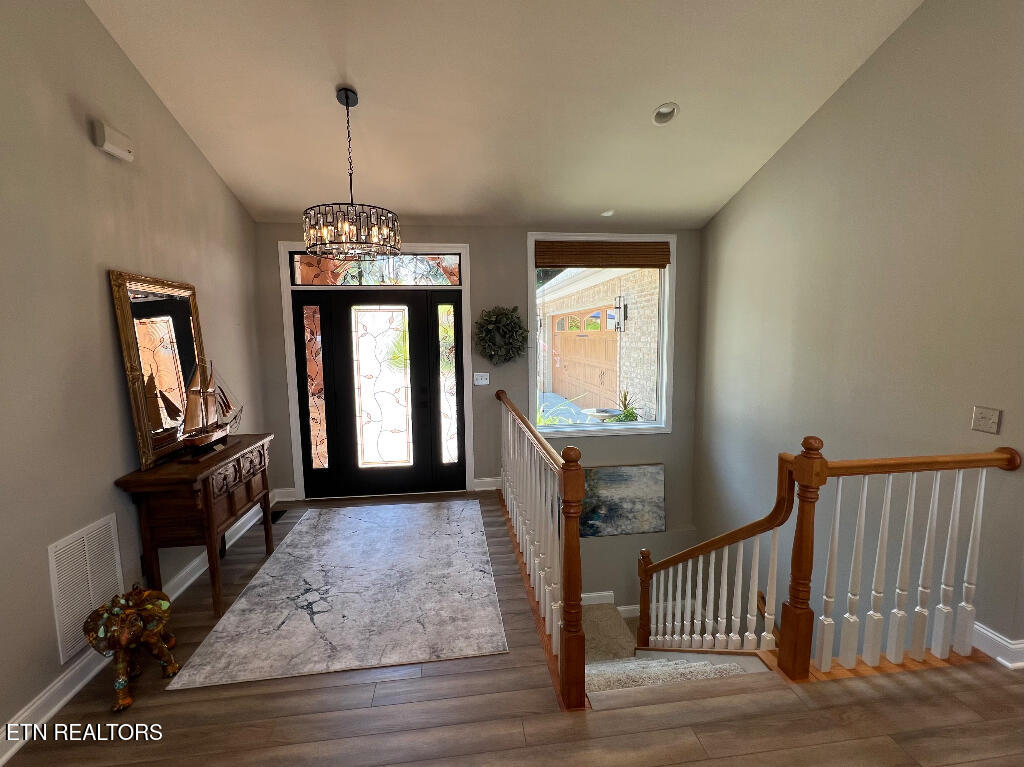 1231 Windridge Rd