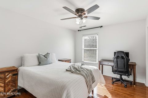 Tiny photo for 329 Farragut Crossing Drive, Knoxville, TN 37934 (MLS # 1324130)