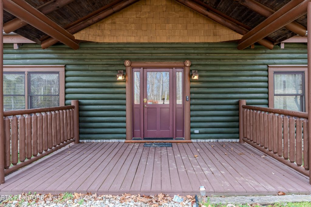 Photo of 403 Happy Hollow Lane, Sevierville, TN 37876 (MLS # 1345593)