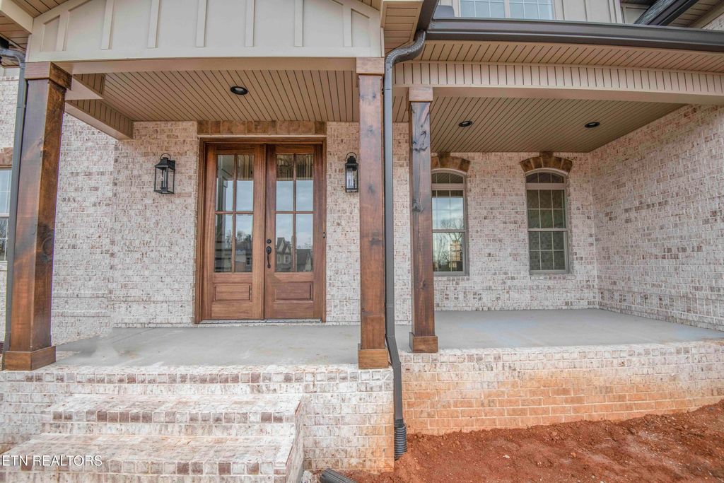 Photo of 7733 Madgewood Lane, Knoxville, TN 37909 (MLS # 1330483)