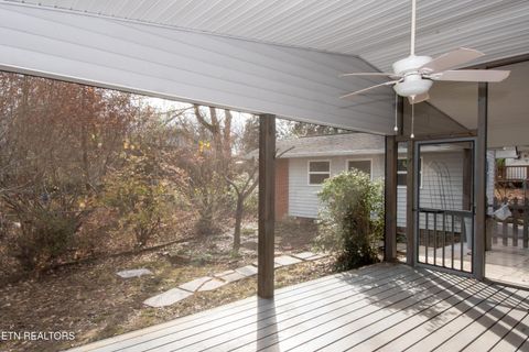 Tiny photo for 1202 Tapoco Ave, Maryville, TN 37801 (MLS # 1323766)