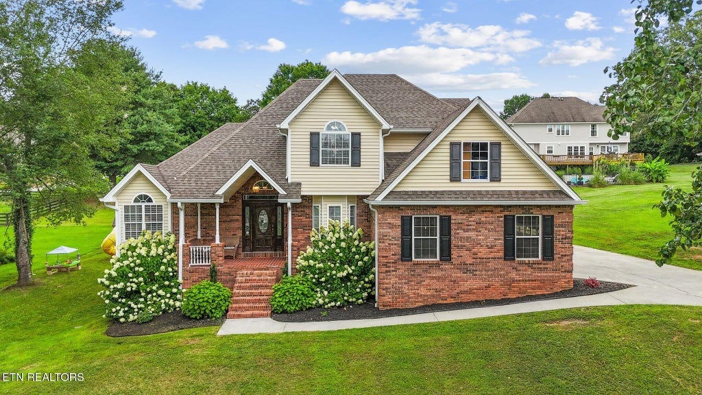 Photo of 334 Lynnwood Drive, Athens, TN 37303 (MLS # 1349345)