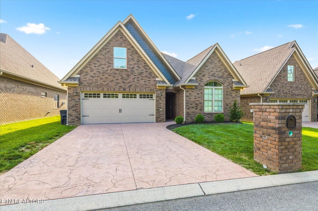 Photo of 211 Village Cove Circle, Englewood, TN 37329 (MLS # 1343111)