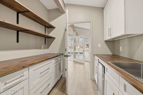 Tiny photo for 6815 Dorchester Drive, Knoxville, TN 37909 (MLS # 1324006)