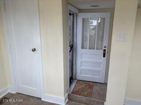 Tiny photo for 1403 Everett Ave, Maryville, TN 37804 (MLS # 1332390)