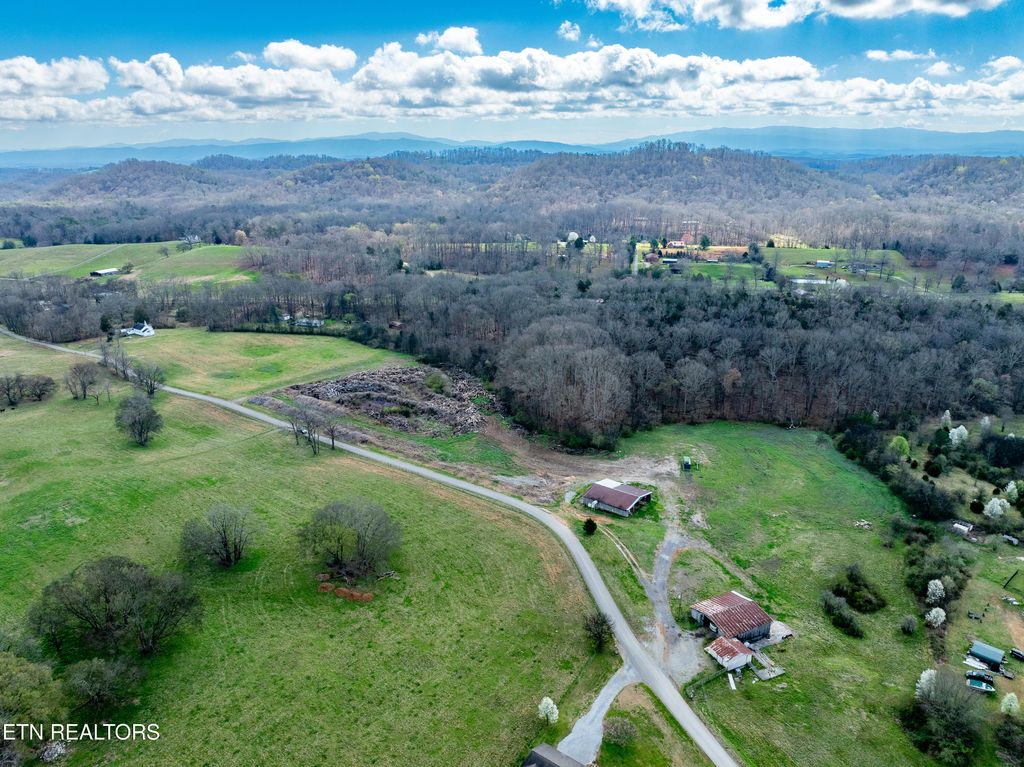 Photo of 600 Bellview (16.93 acres) Rd, Greenback, TN 37742 (MLS # 1332469)