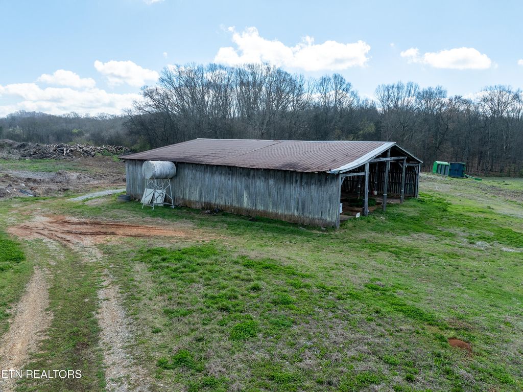 Photo of 600 Bellview (16.93 acres) Rd, Greenback, TN 37742 (MLS # 1332469)