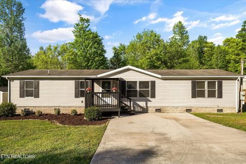 Photo of 213 Loggers Lane, Clinton, TN 37716 (MLS # 1338123)
