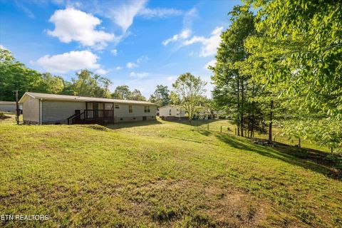 Tiny photo for 213 Loggers Lane, Clinton, TN 37716 (MLS # 1338123)