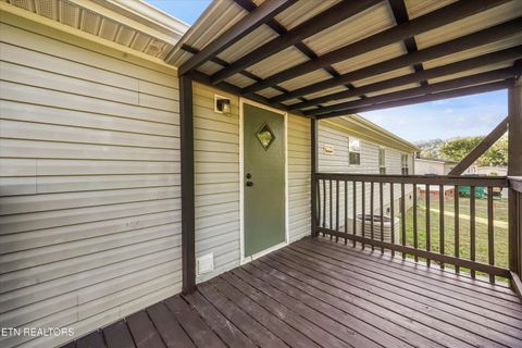 Tiny photo for 213 Loggers Lane, Clinton, TN 37716 (MLS # 1338123)