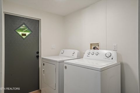 Tiny photo for 213 Loggers Lane, Clinton, TN 37716 (MLS # 1338123)