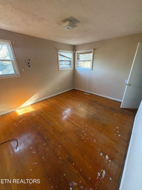 Tiny photo for 5008 Skyview Drive, Knoxville, TN 37917 (MLS # 1329825)