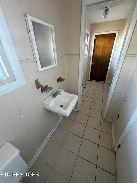 Tiny photo for 5008 Skyview Drive, Knoxville, TN 37917 (MLS # 1329825)