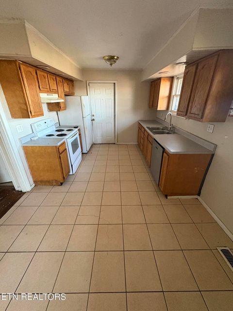 Tiny photo for 5008 Skyview Drive, Knoxville, TN 37917 (MLS # 1329825)